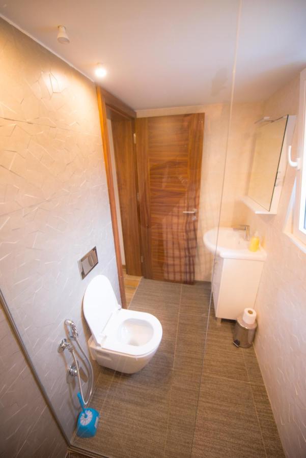 Kolonia Villa SJJ